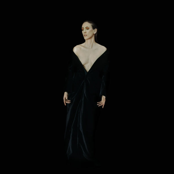 CLARAGUILAR - Figura | Vinyl