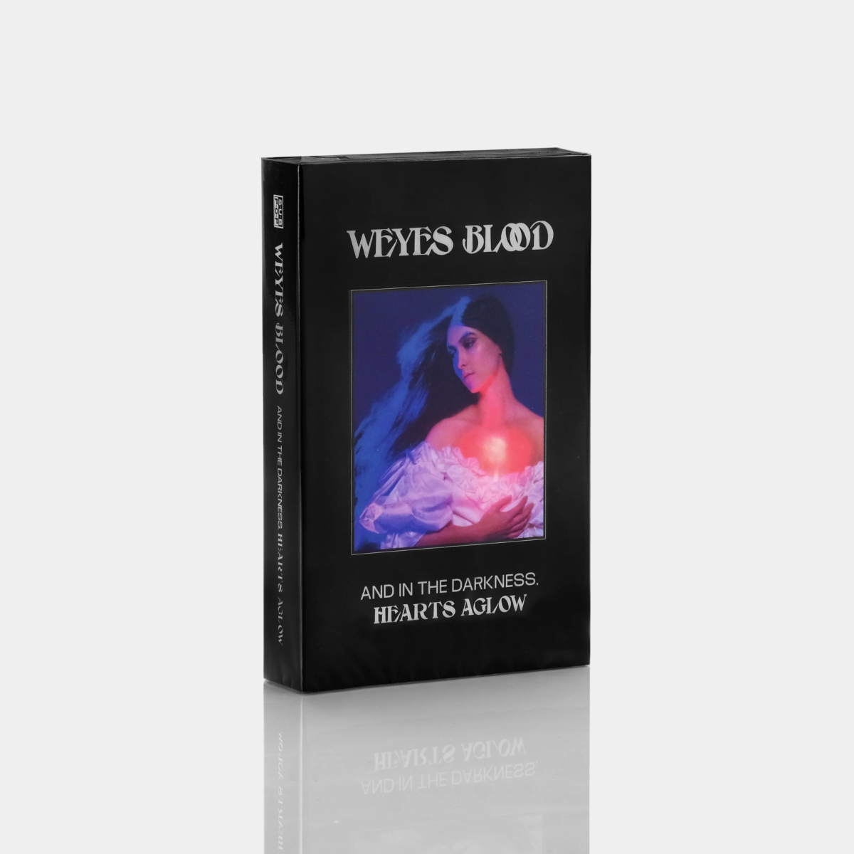 Weyes Blood - And In The Darkness, Hearts Aglow (Cassette) | Cassette